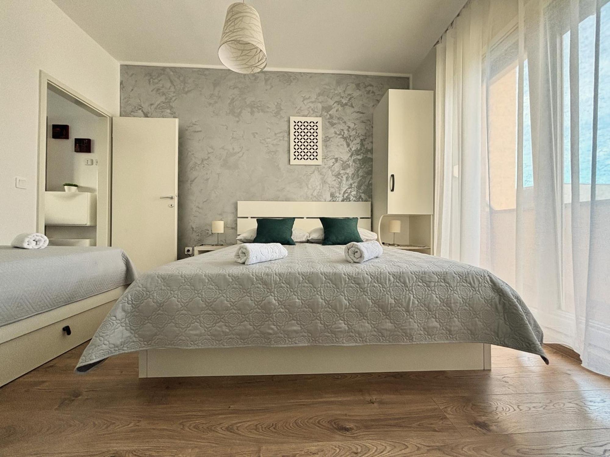 Sea & Sun Apartments Tucepi Room photo