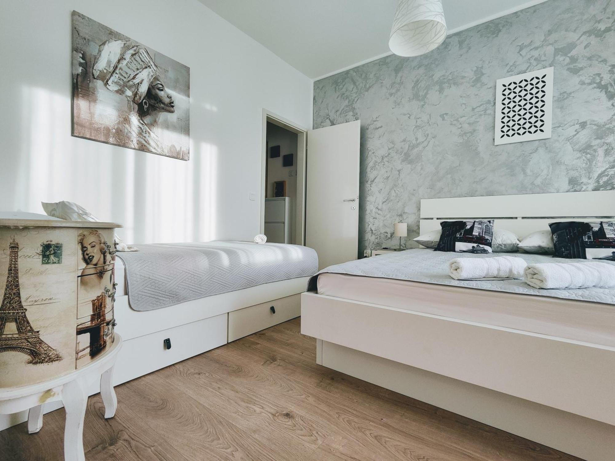 Sea & Sun Apartments Tucepi Room photo